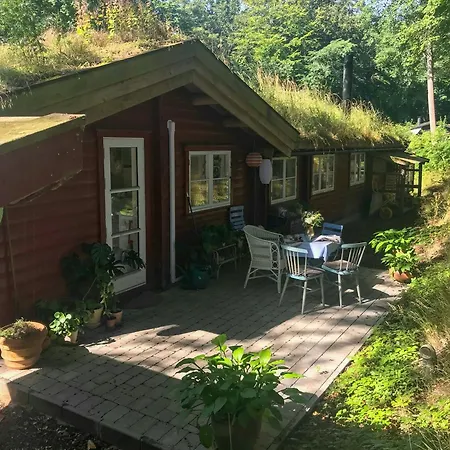 Сasa de vacaciones Grass-roofed Forest In Tokkekob Hegn Allerod
